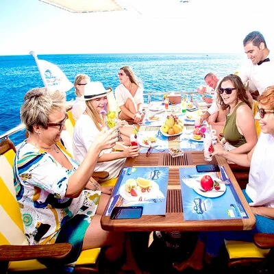 Elite VIP Cruise Hurghada - Interior