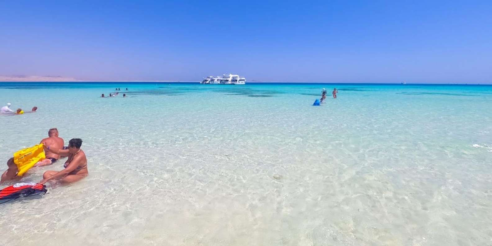 Sharm El Sheikh: Ras Mohamed Snorkel & Dive Cruise