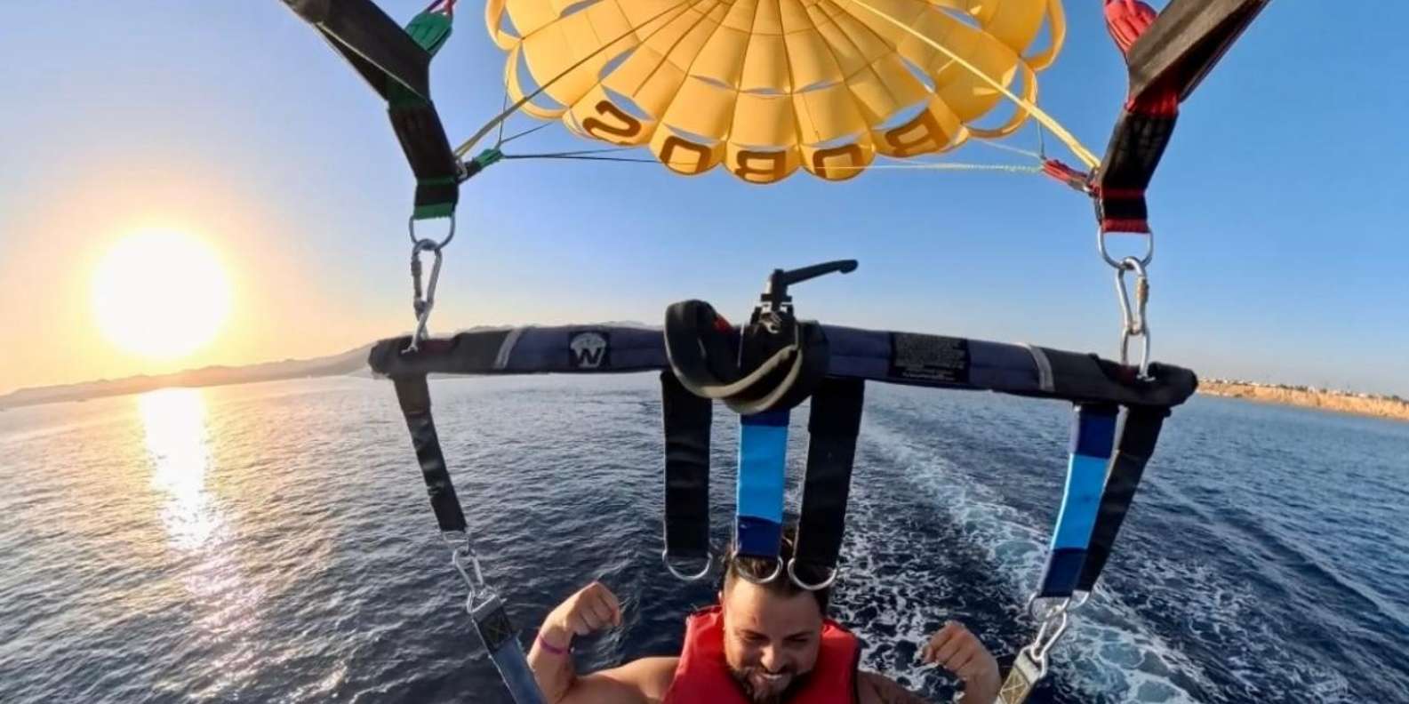 Sharm El Sheikh: Red Sea Parasailing Experience