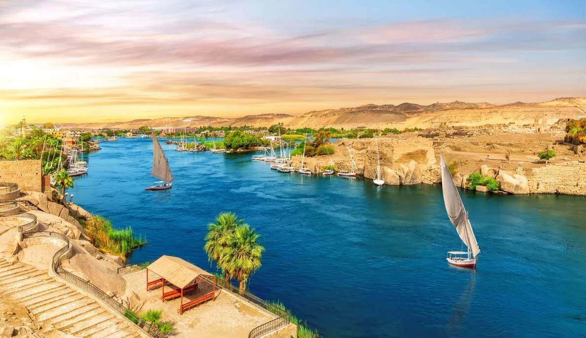 Aswan - Travel destination with tours and activities
