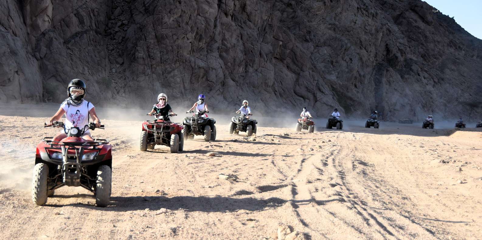 Marsa Alam: Desert Quad Bike & Bedouin Village Ride